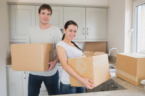 Efficient loading of a moving truck